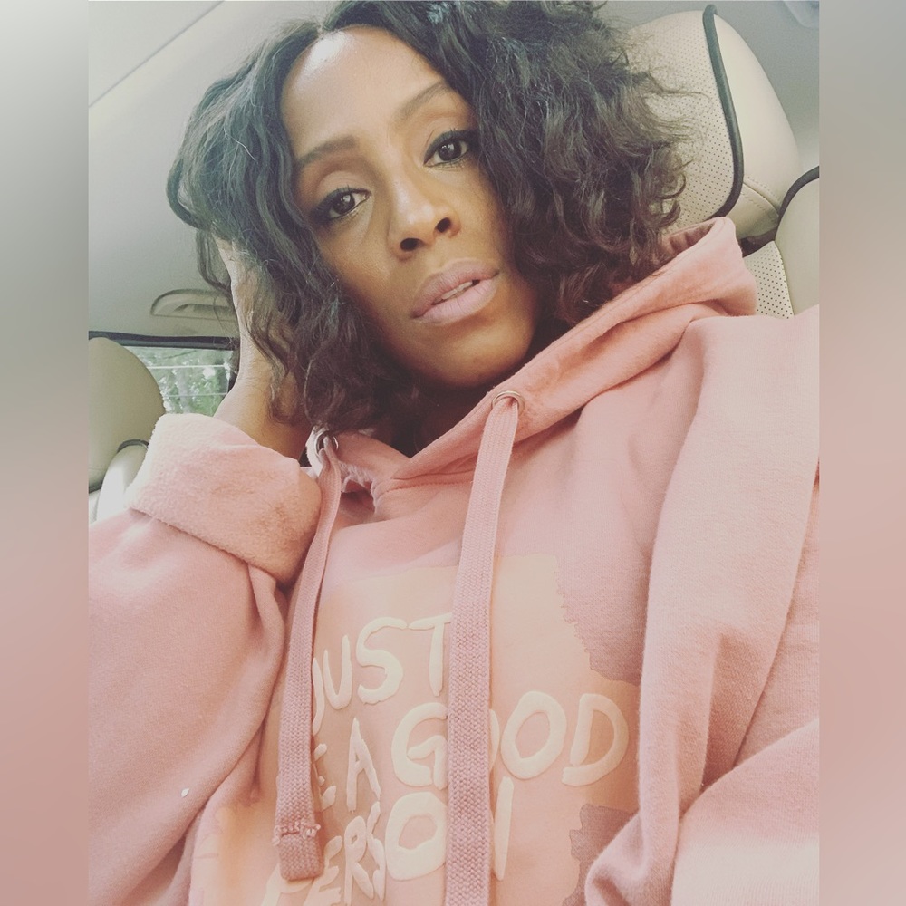 Meet your Posher, Myiing